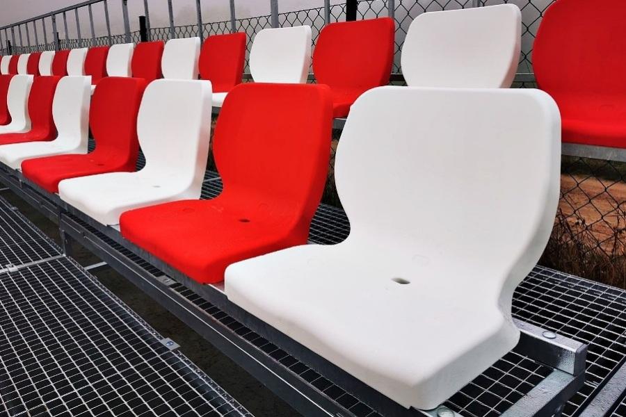 krzesła stadionowe oraz trybuny sportowe dla wyposażania obiektów sportowych propducent w dobrych cenach 